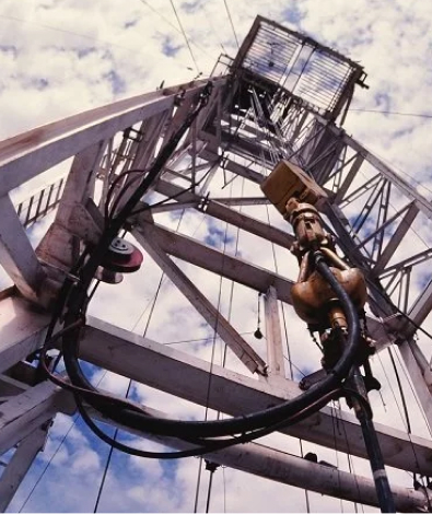 Baker Hughes: число нефтегазовых буровых установок в мире в марте 2022 г. снизилось впервые за 11 мес.